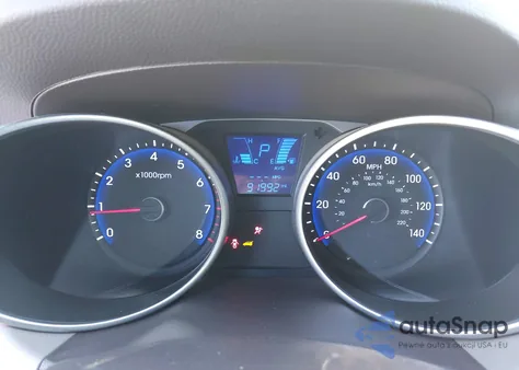 2015 Hyundai Tucson Gls z USA, uszkodzony, nr VIN KM8JT3AF5FU110815